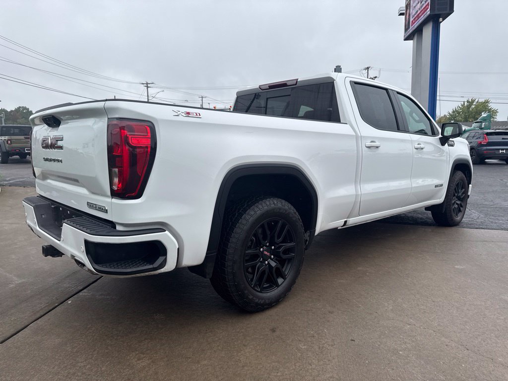 Used 2025 GMC Sierra 1500 Elevation w/ Elevation Premium Package AWD/4WD image 6