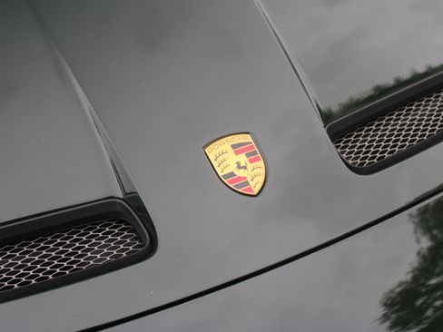 Certified 2022 Porsche 911 GT3 image 13