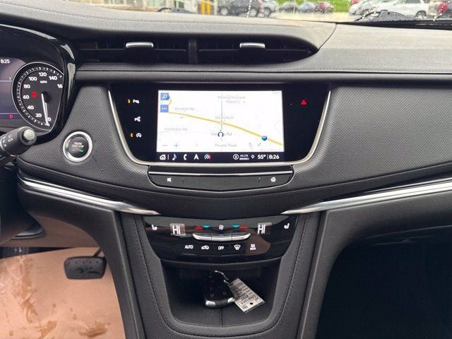Used 2023 Cadillac XT5 Premium Luxury w/ Technology Package AWD/4WD image 13