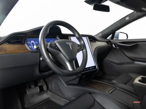 Used 2020 Tesla Model S Long Range image 13