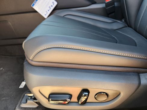 New 2026 Lexus TX 350 AWD image 17