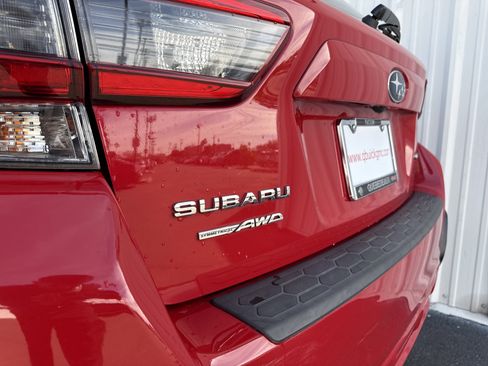 Used 2021 Subaru Crosstrek 2.0i Premium image 9