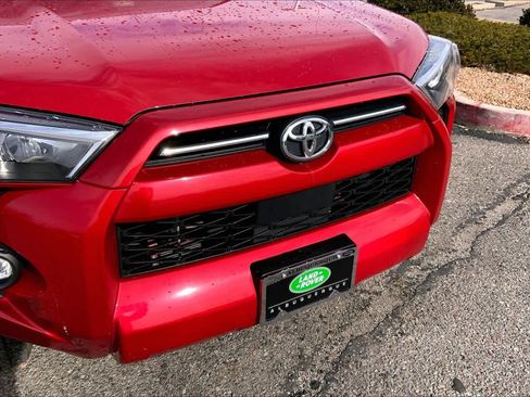 Used 2024 Toyota 4Runner SR5 Premium image 28