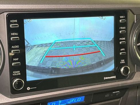 Used 2023 Toyota Tacoma TRD Off-Road image 23