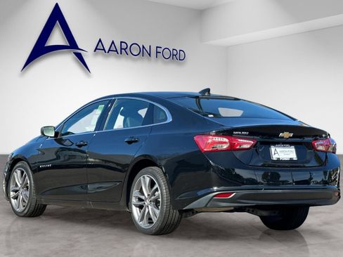 Used 2024 Chevrolet Malibu LT image 3