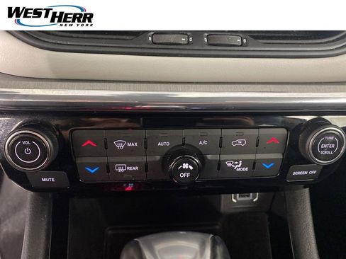 Used 2022 Jeep Compass Limited AWD/4WD image 7