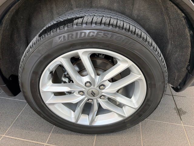 Used 2023 Dodge Durango GT AWD/4WD image 6