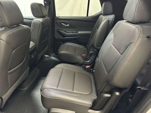 Certified 2023 Chevrolet Traverse High Country AWD/4WD image 13