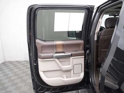 Used 2020 Ford F150 Limited w/ Trailer Tow Package image 11