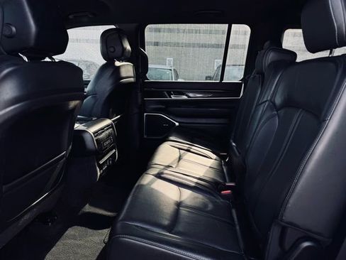 Used 2022 Jeep Wagoneer Series I image 20