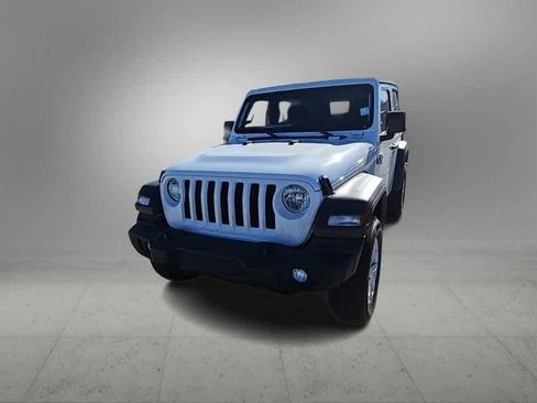 Used 2023 Jeep Wrangler Sport S image 3