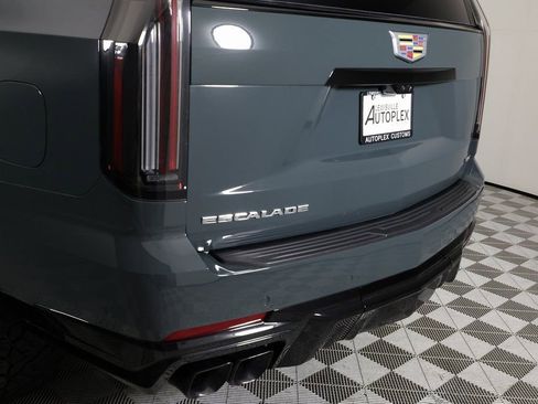 Used 2025 Cadillac Escalade V w/ LPO, Floor Liner Package image 56
