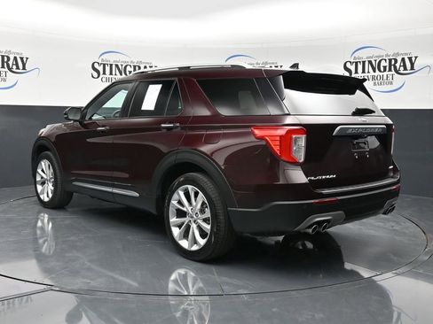 Used 2023 Ford Explorer Platinum w/ Equipment Group 601A image 5