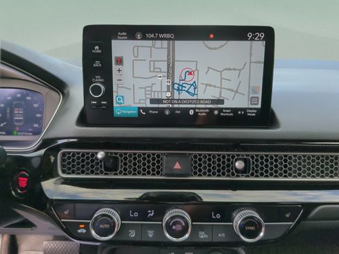 Certified 2024 Honda Civic Touring image 27