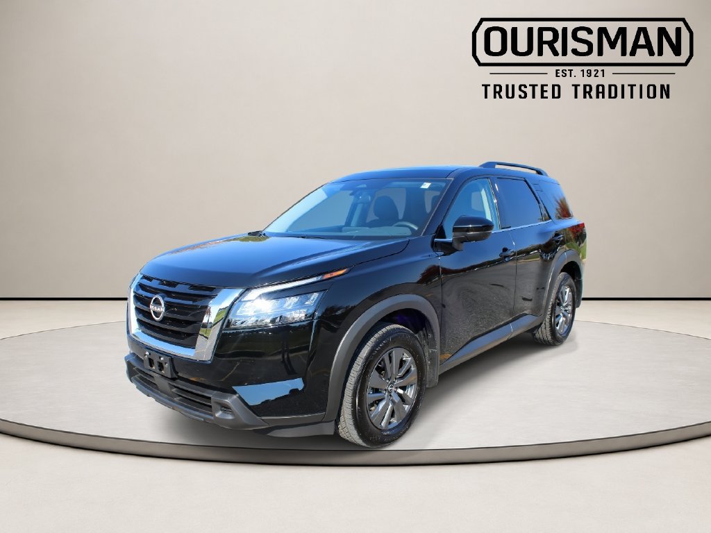 Used 2025 Nissan Pathfinder SV w/ SV Premium Package AWD/4WD image 5