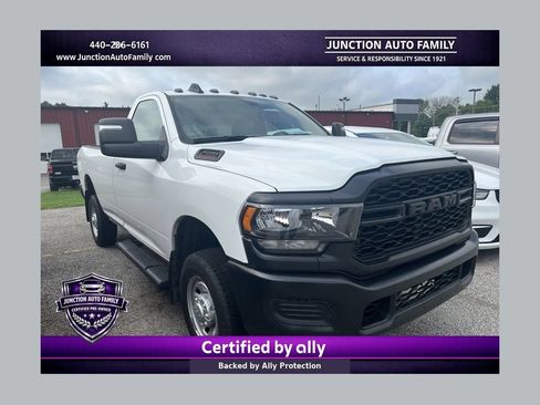 Used 2024 RAM 2500 Tradesman AWD/4WD image 1