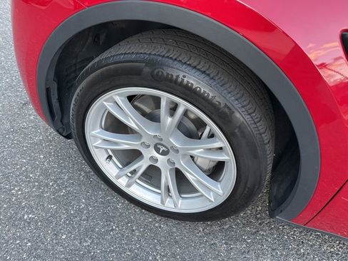 Used 2023 Tesla Model Y Long Range AWD/4WD image 8