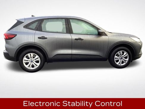Used 2023 Ford Escape AWD image 11
