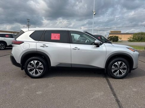Certified 2023 Nissan Rogue SV AWD/4WD image 4