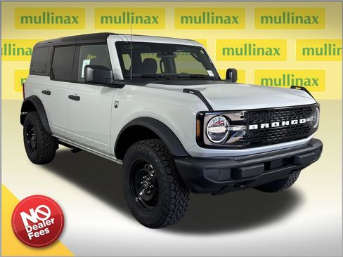 New 2026 Ford Bronco Big Bend AWD/4WD image 1