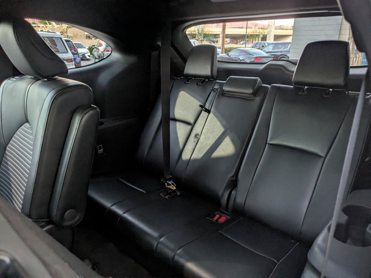 Used 2021 Toyota Highlander XSE FWD image 16