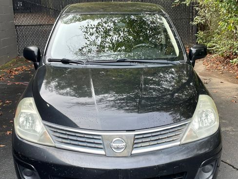 Used 2009 Nissan Versa 1.8 S w/ PWR Pkg image 3