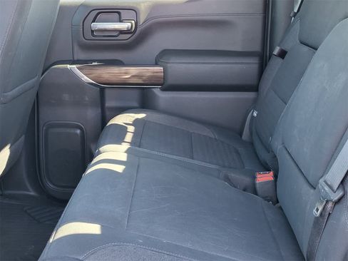 Used 2020 Chevrolet Silverado 1500 LT Trail Boss image 28