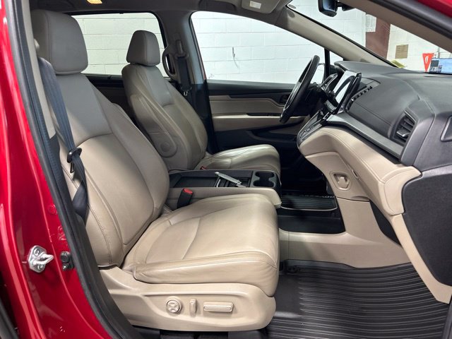Certified 2024 Honda Odyssey EX-L image 14