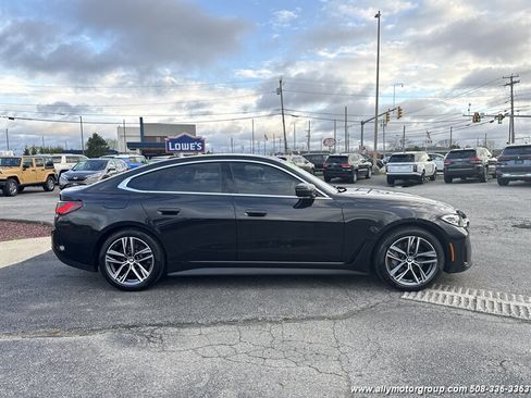 Used 2023 BMW 430i Gran Coupe xDrive w/ M Sport Package AWD/4WD image 4