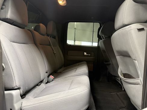 Used 2014 Ford F150 XLT w/ Equipment Group 302A Luxury AWD/4WD image 19
