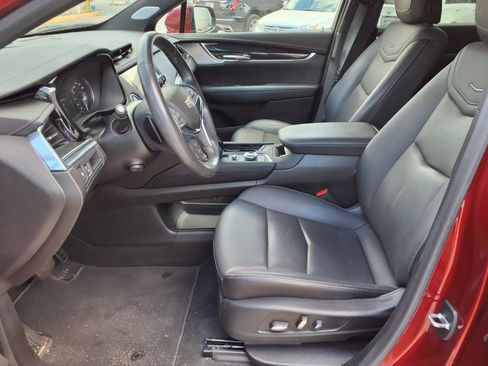 Used 2023 Cadillac XT5 Premium Luxury image 13