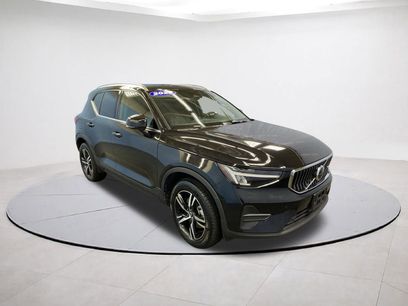 Certified 2025 Volvo XC40 B5 Core