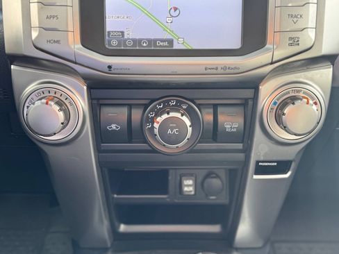 Used 2018 Toyota 4Runner SR5 image 18