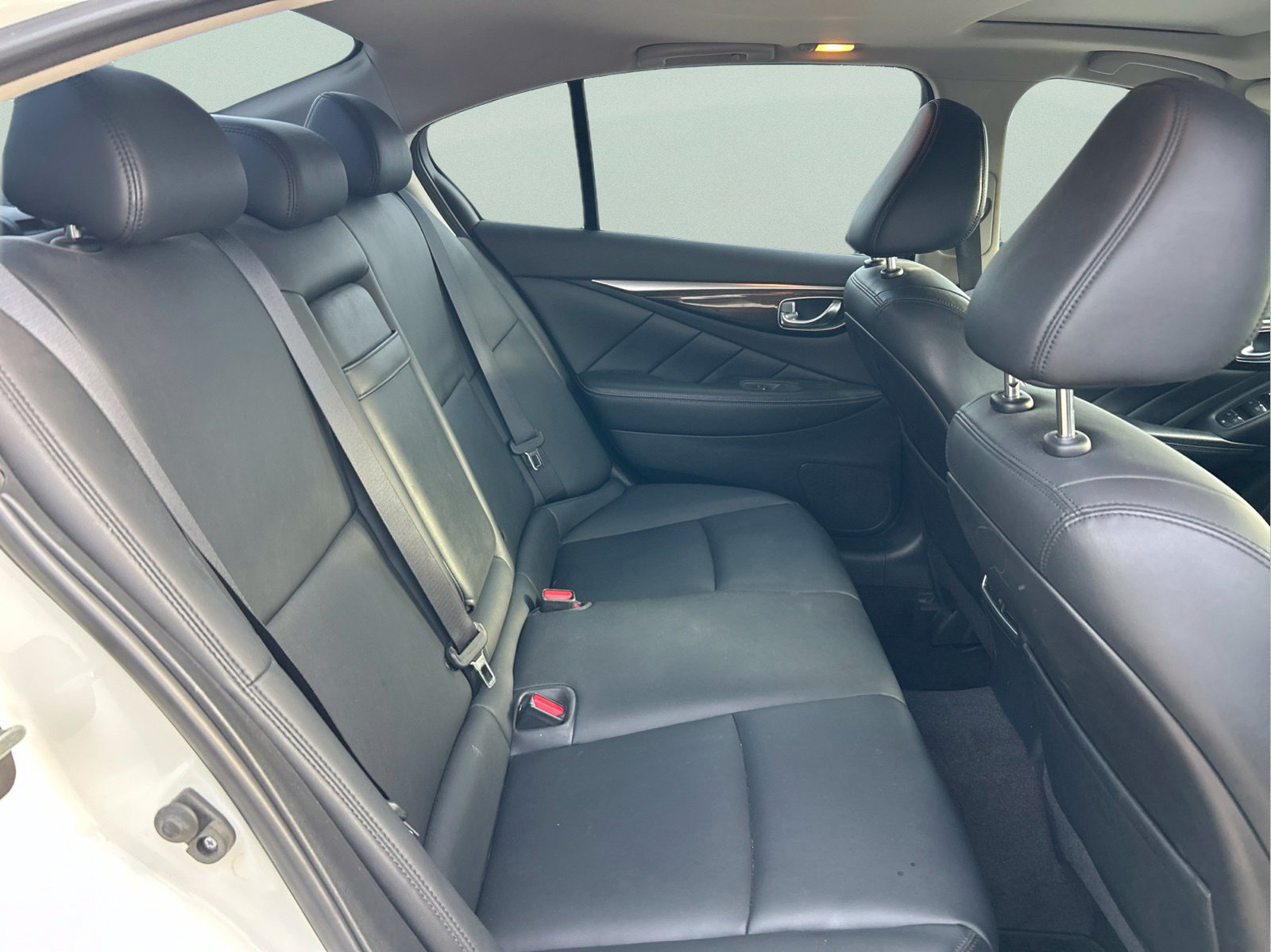 Used 2019 INFINITI Q50 Luxe RWD image 11