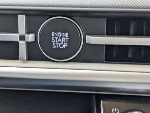 New 2026 Hyundai Santa Fe SE image 30