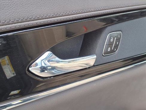 Used 2023 Lincoln Nautilus Reserve image 16