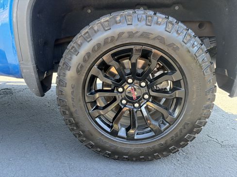 Used 2022 GMC Sierra 1500 AT4X AWD/4WD image 13