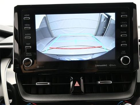 Used 2021 Toyota Corolla XSE image 3