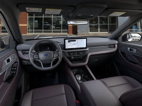 New 2026 Ford Explorer Platinum RWD image 9