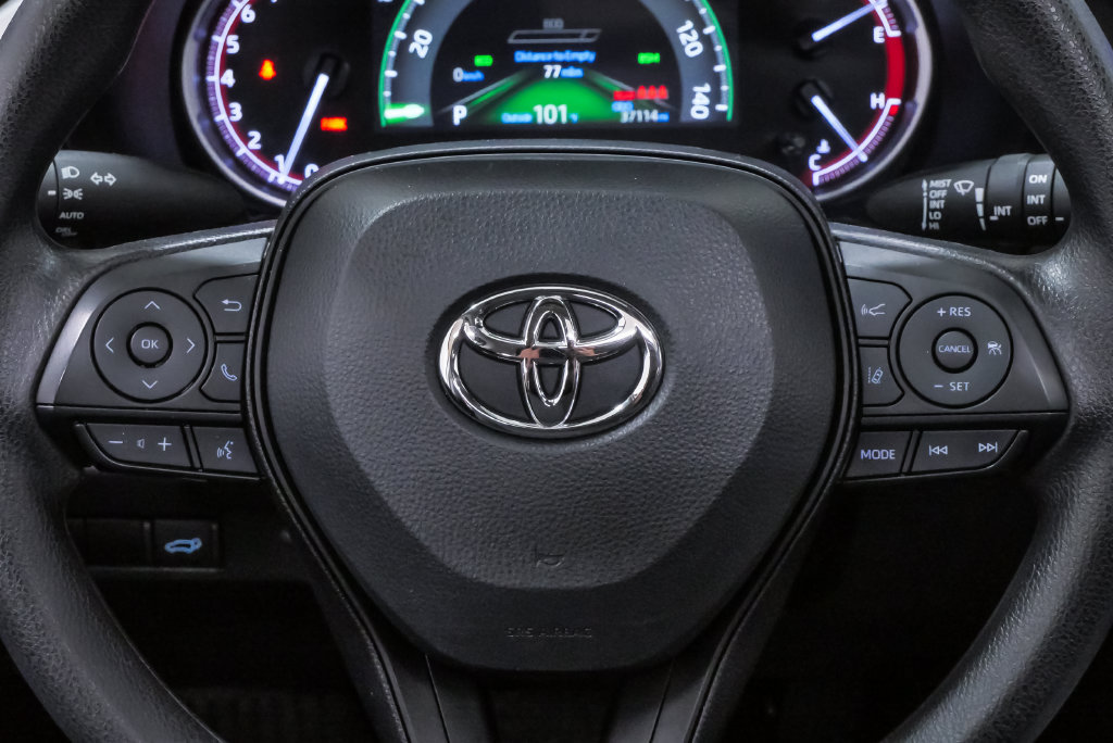 Used 2024 Toyota RAV4 XLE w/ Convenience Package FWD image 21