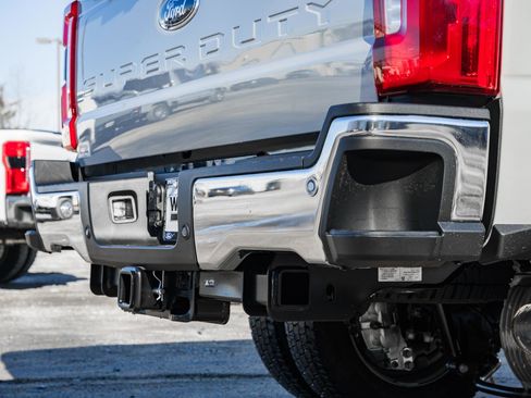 New 2026 Ford F450 XLT w/ 360-Degree Camera Package image 6