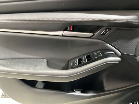 Used 2025 MAZDA MAZDA3 s image 15