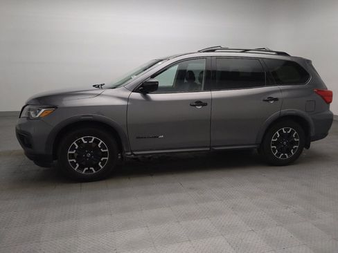 Used 2019 Nissan Pathfinder SL AWD/4WD image 2