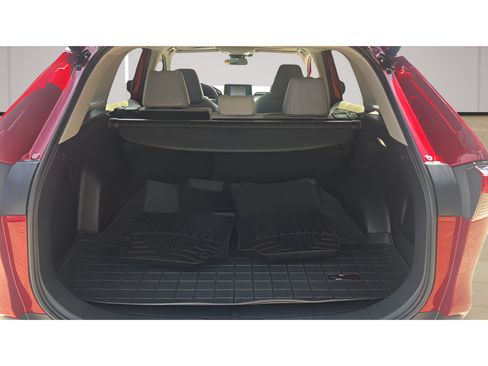 Used 2022 Toyota RAV4 XLE Premium FWD image 18