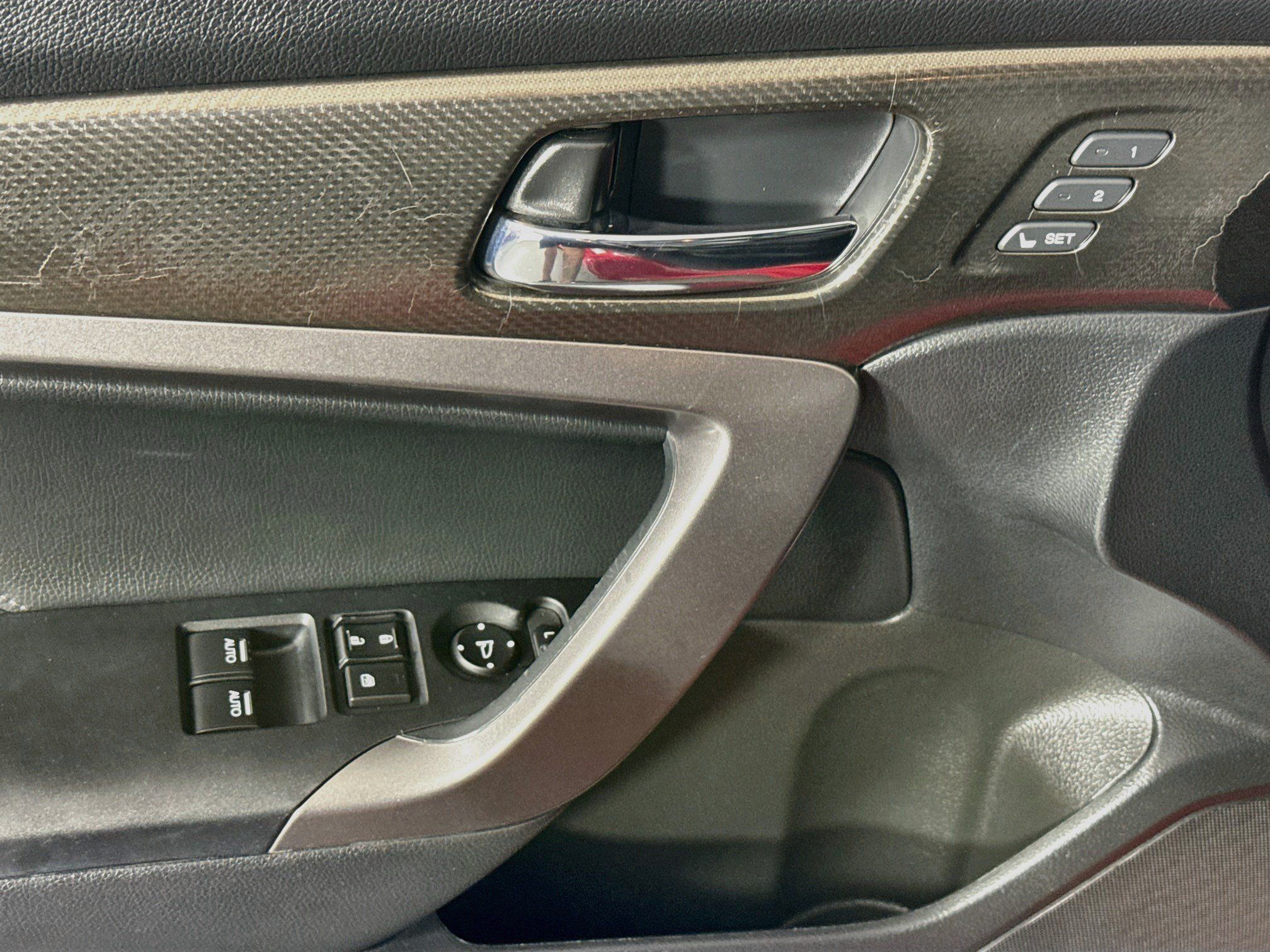 Used 2016 Honda Accord EX-L image 24