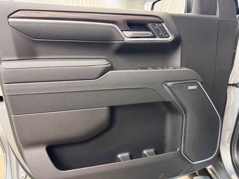 New 2026 GMC Sierra 1500 SLT w/ SLT Convenience Package image 10