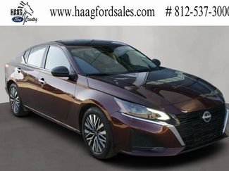 Used 2024 Nissan Altima 2.5 SV video 1