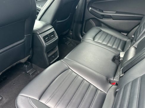 Certified 2024 Ford Edge SEL image 4