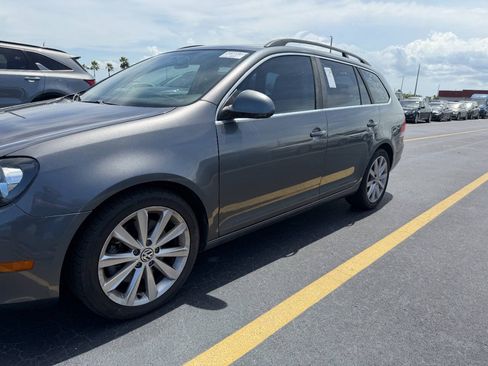 Used 2013 Volkswagen Jetta TDI FWD image 14