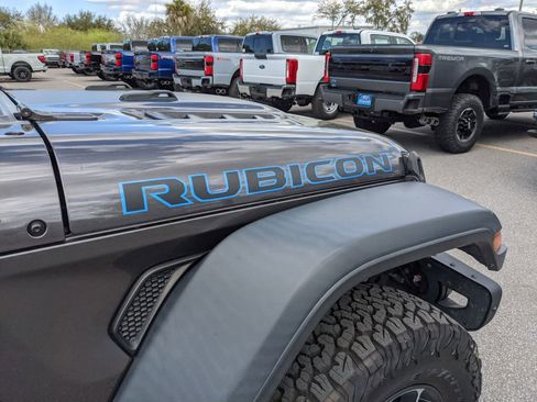 Used 2022 Jeep Wrangler Unlimited Rubicon 4xe w/ Steel Bumper Group image 12